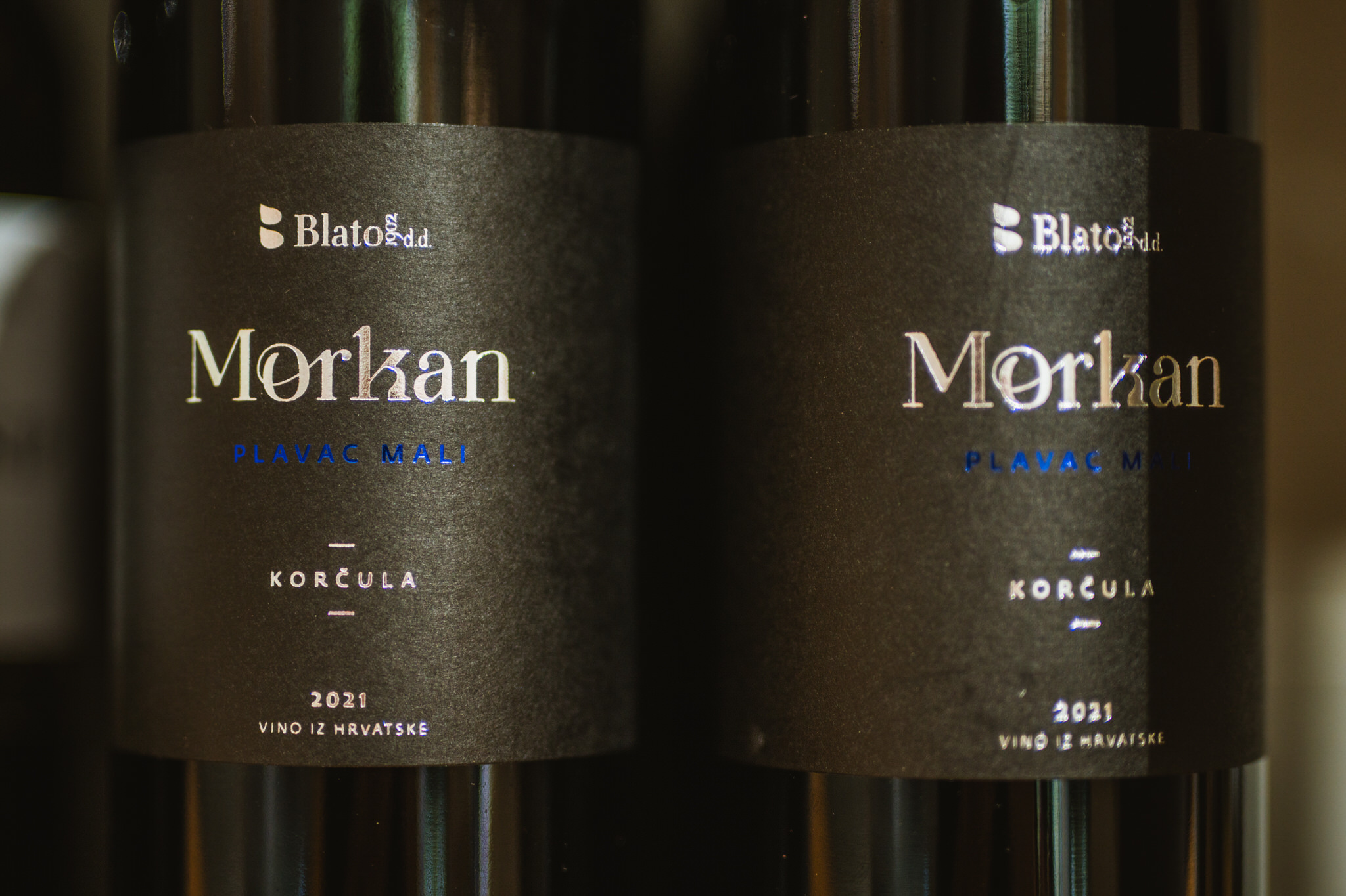 Plavac Morkan_Kvalitetno crno vino_barrique_Vinarija Blato 1902